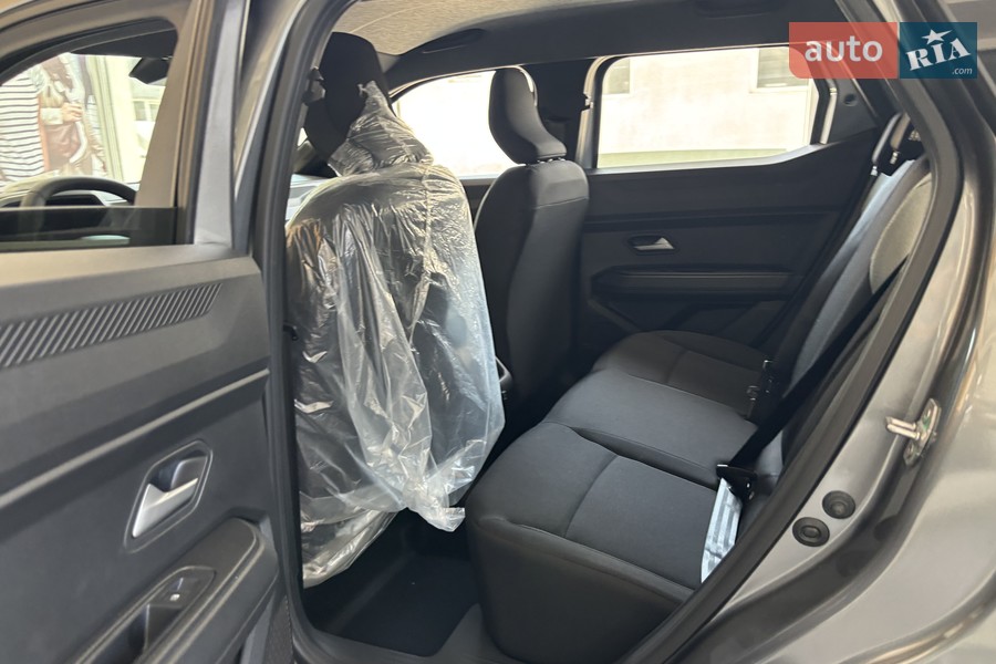 Renault Duster - фото 8