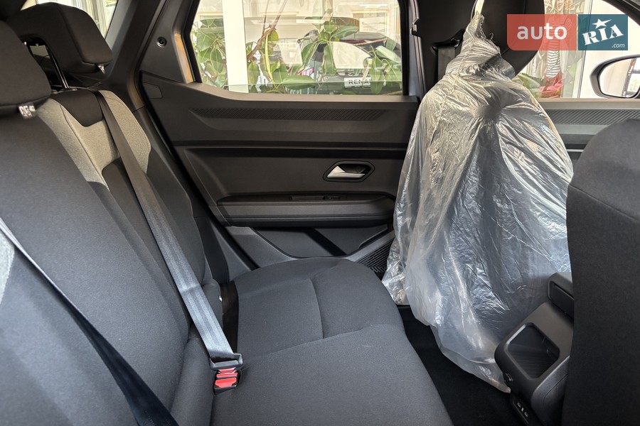 Renault Duster - фото 11