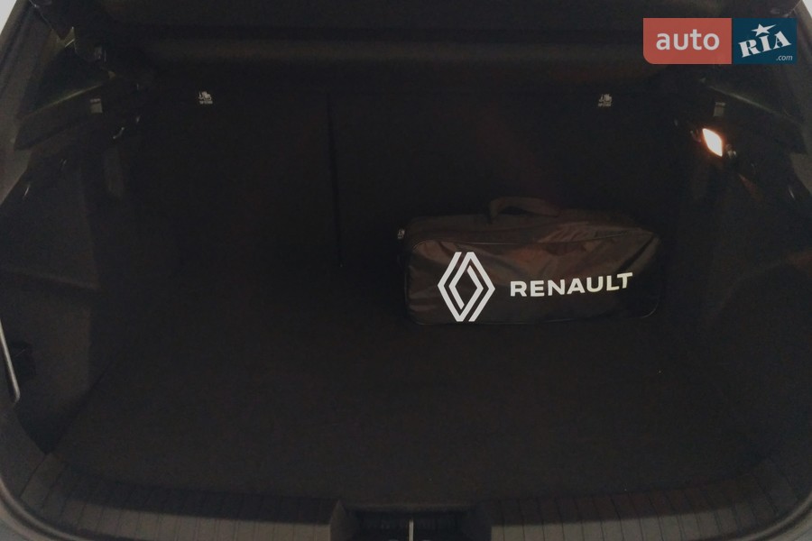 Renault Duster - фото 16