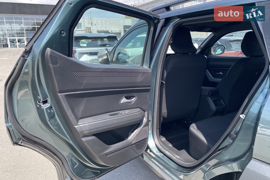 Renault Duster - фото 16