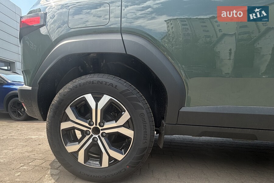 Renault Duster - фото 9