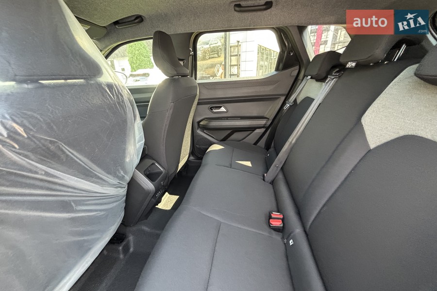 Renault Duster - фото 11