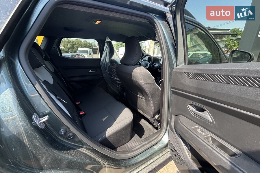 Renault Duster - фото 12