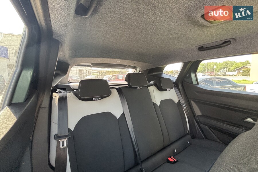 Renault Duster - фото 15
