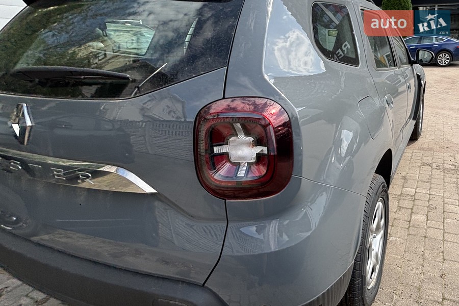 Renault Duster - фото 8