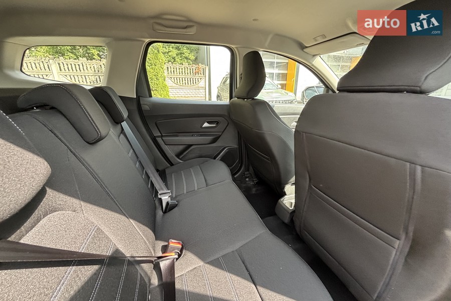 Renault Duster - фото 13