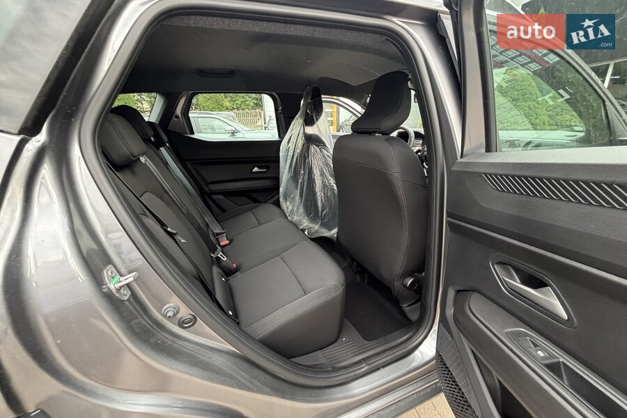 Renault Duster - фото 10