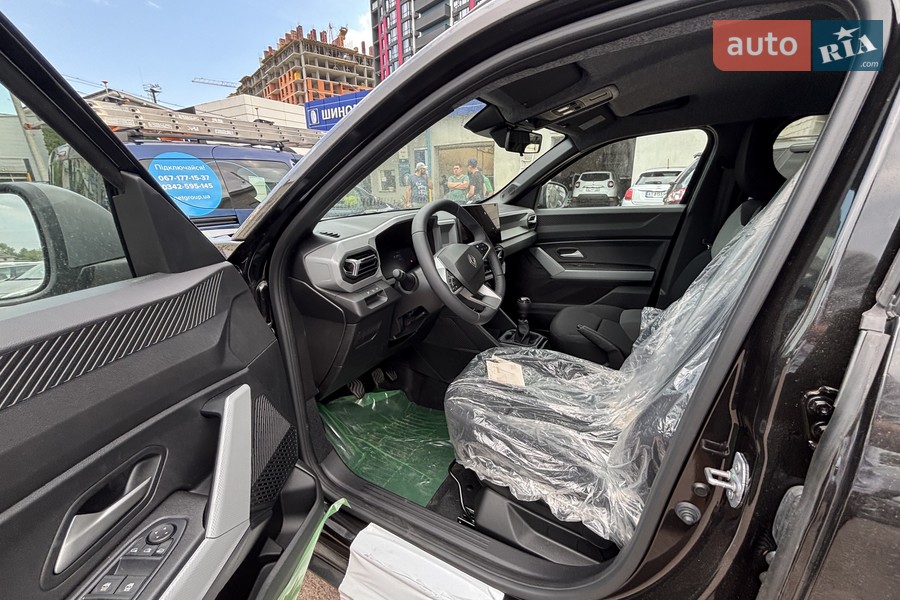 Renault Duster - фото 14