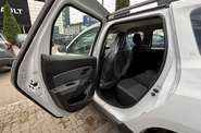 Renault Duster - фото 10