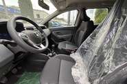 Renault Duster - фото 15