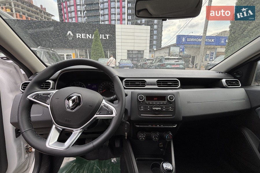Renault Duster - фото 16