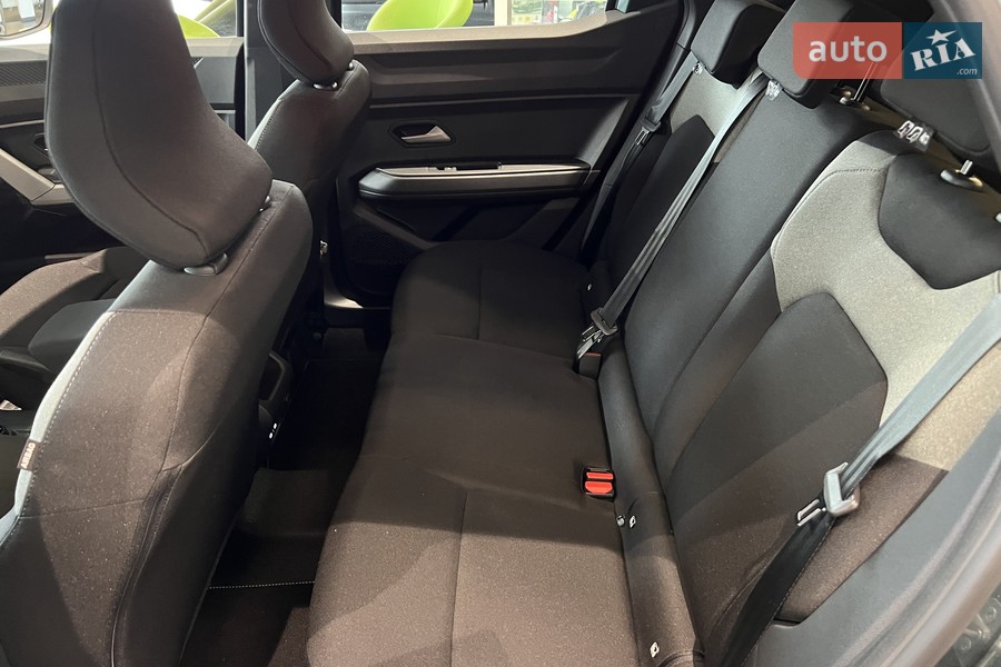 Renault Duster - фото 20