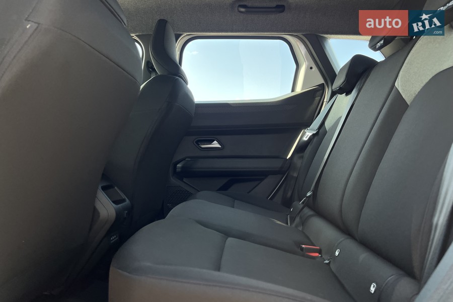 Renault Duster - фото 18