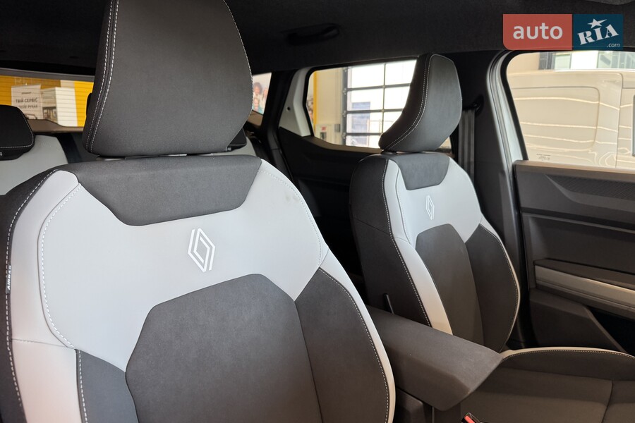 Renault Duster - фото 16