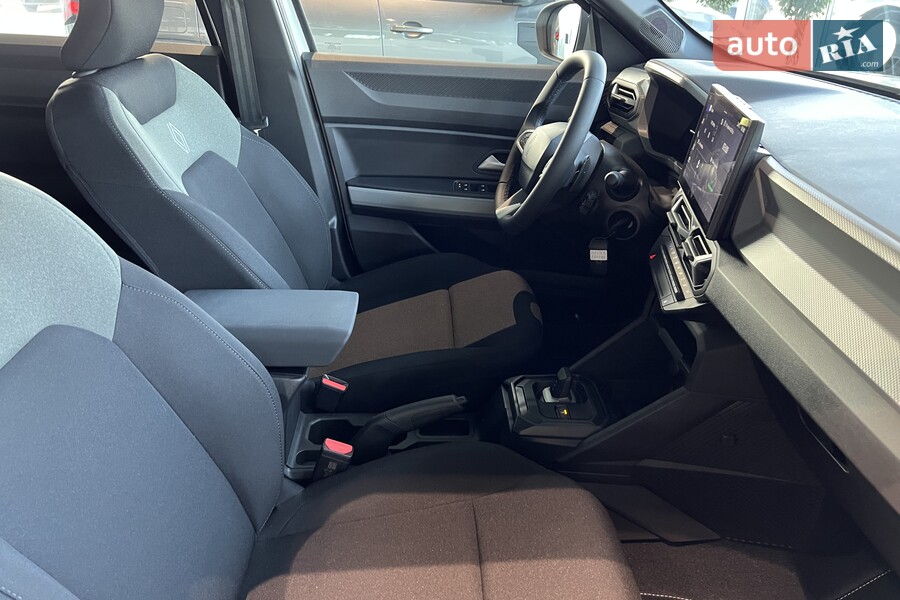 Renault Duster - фото 16