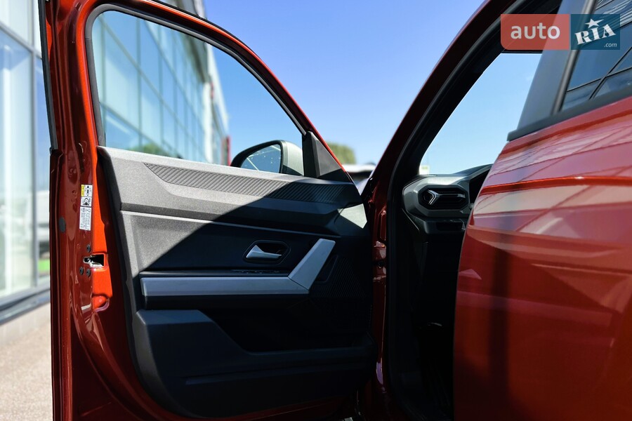 Renault Duster - фото 12