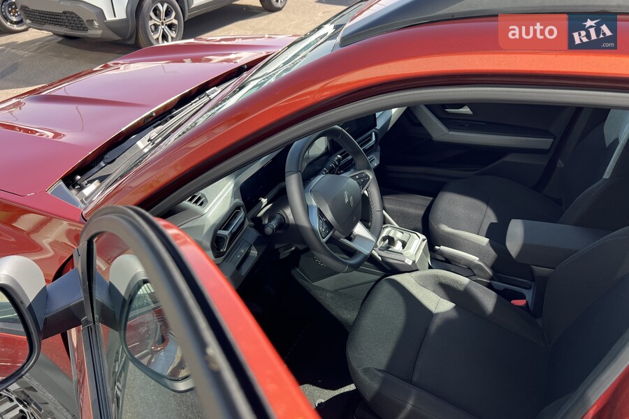 Renault Duster - фото 16