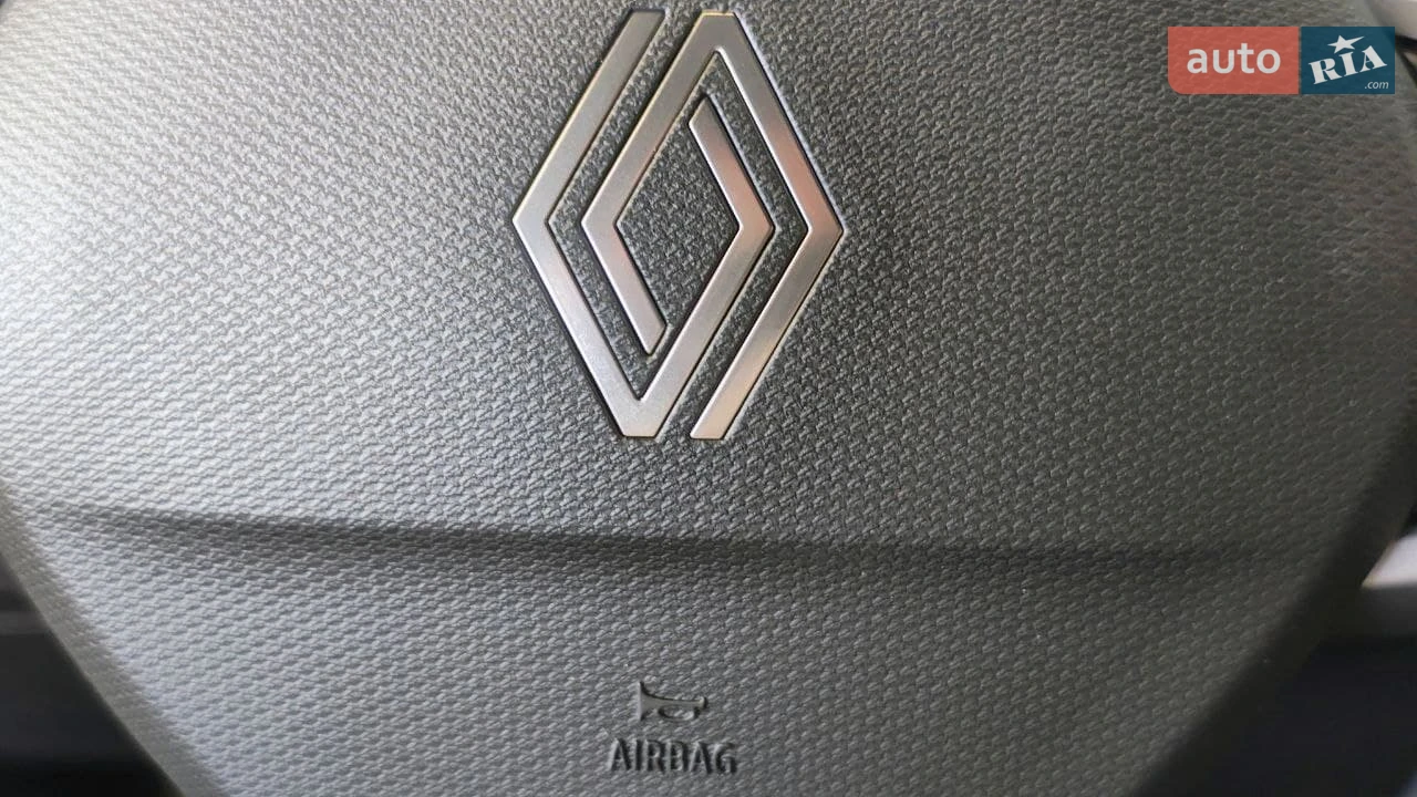 Renault-19