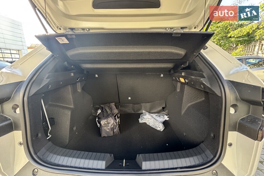 Renault Duster - фото 12