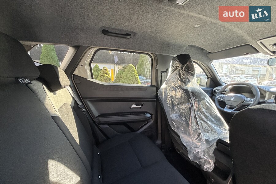 Renault Duster - фото 16