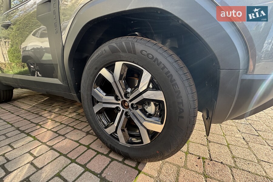 Renault Duster - фото 8