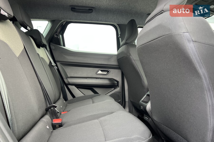 Renault Duster - фото 15