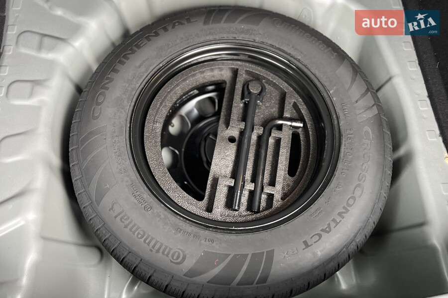 Renault Duster - фото 16