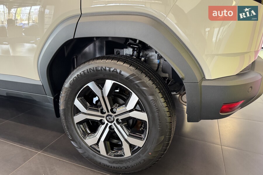 Renault Duster - фото 9