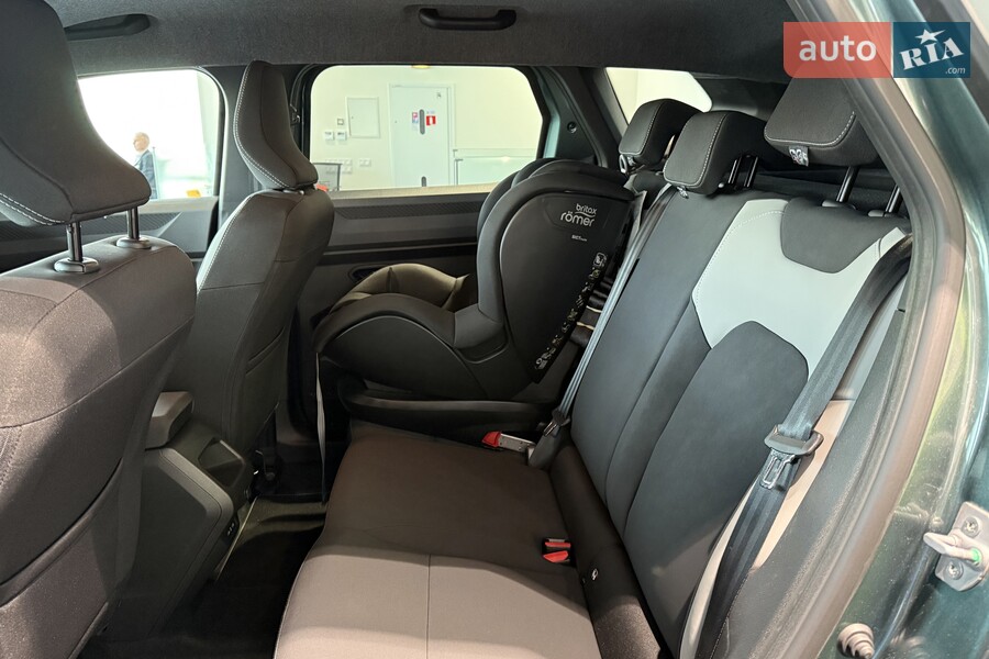 Renault Duster - фото 16