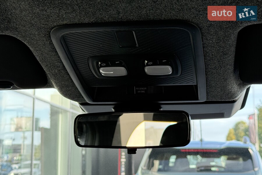 Renault Duster - фото 10