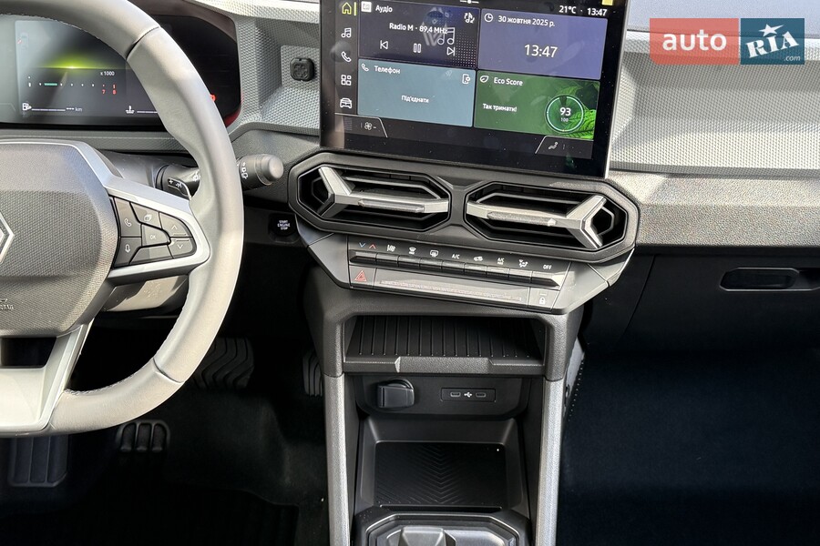 Renault Duster - фото 18