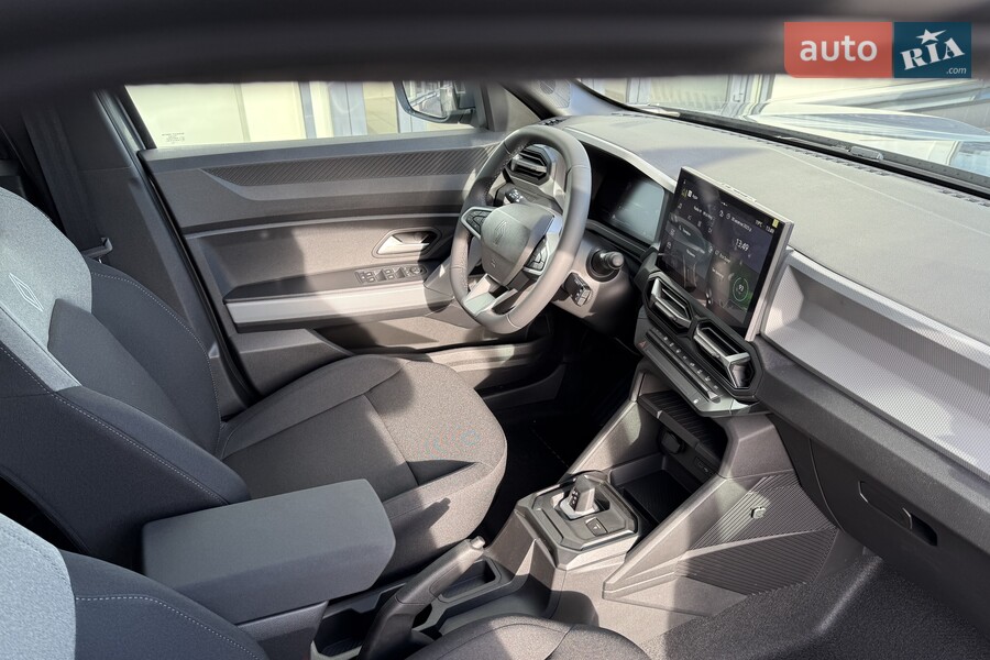 Renault Duster - фото 27