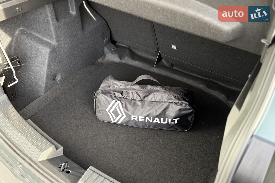 Renault Duster - фото 25