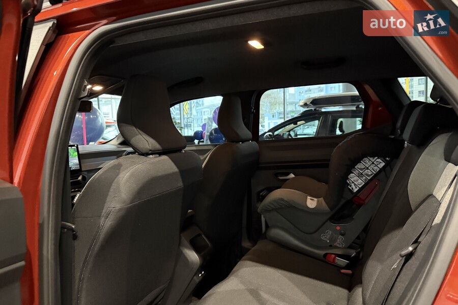 Renault Duster - фото 24