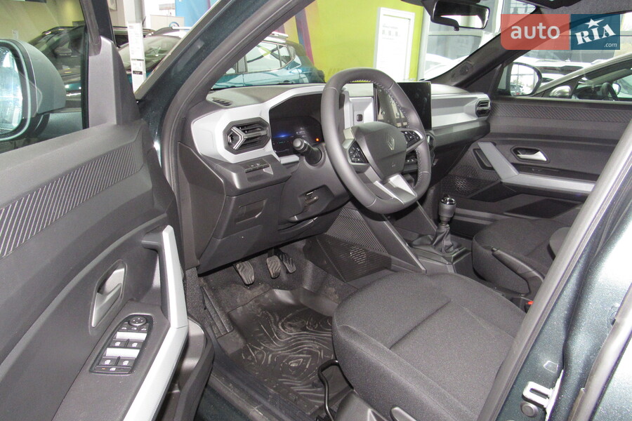 Renault Duster - фото 12