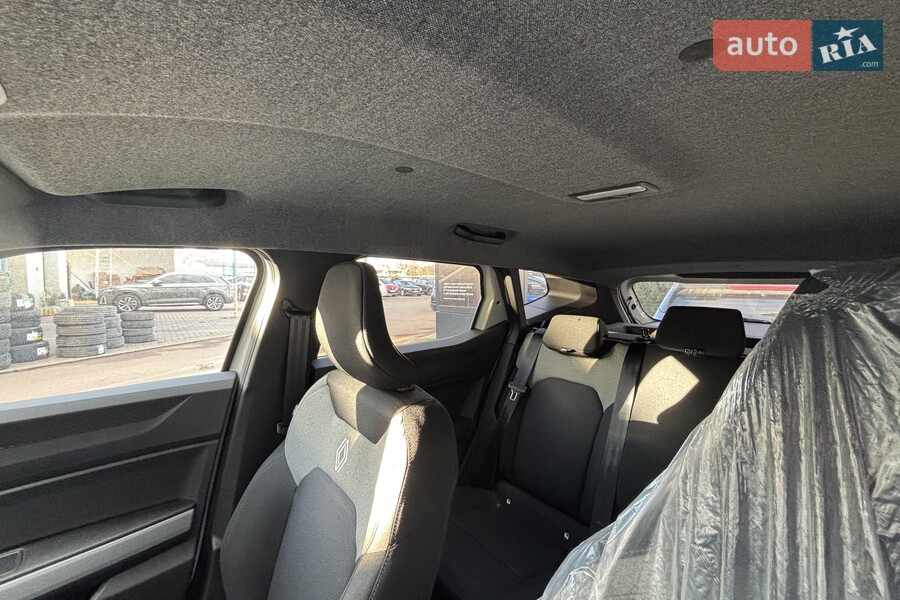 Renault Duster - фото 18