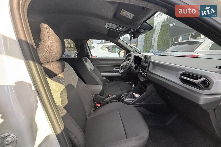 Renault Duster - фото 10