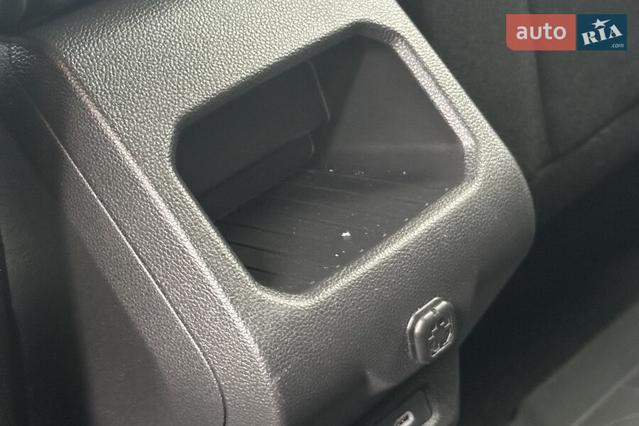 Renault Duster - фото 20