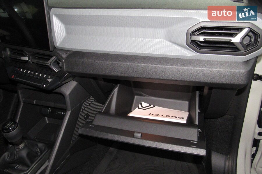 Renault Duster - фото 10