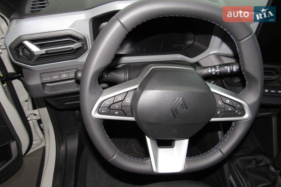 Renault Duster - фото 12