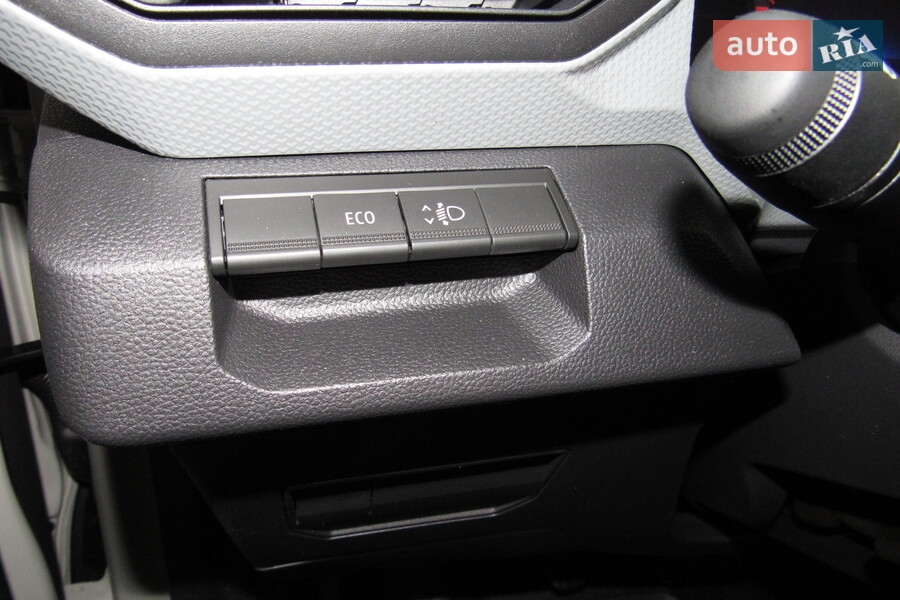 Renault Duster - фото 19