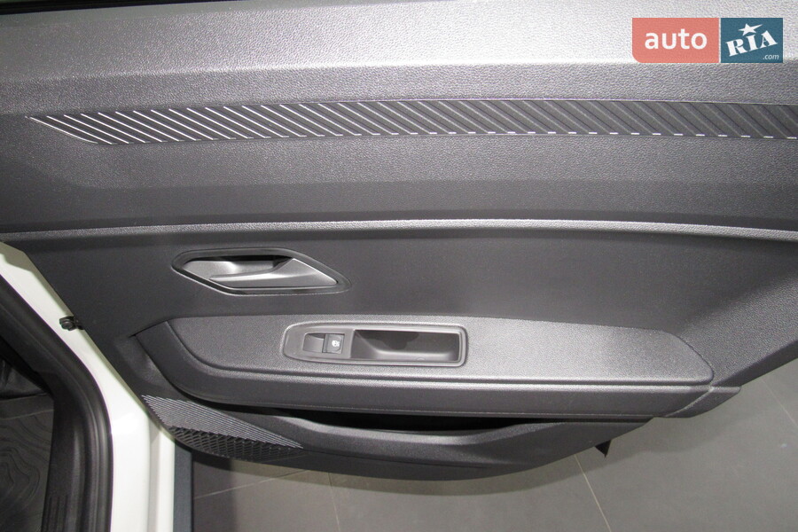 Renault Duster - фото 21