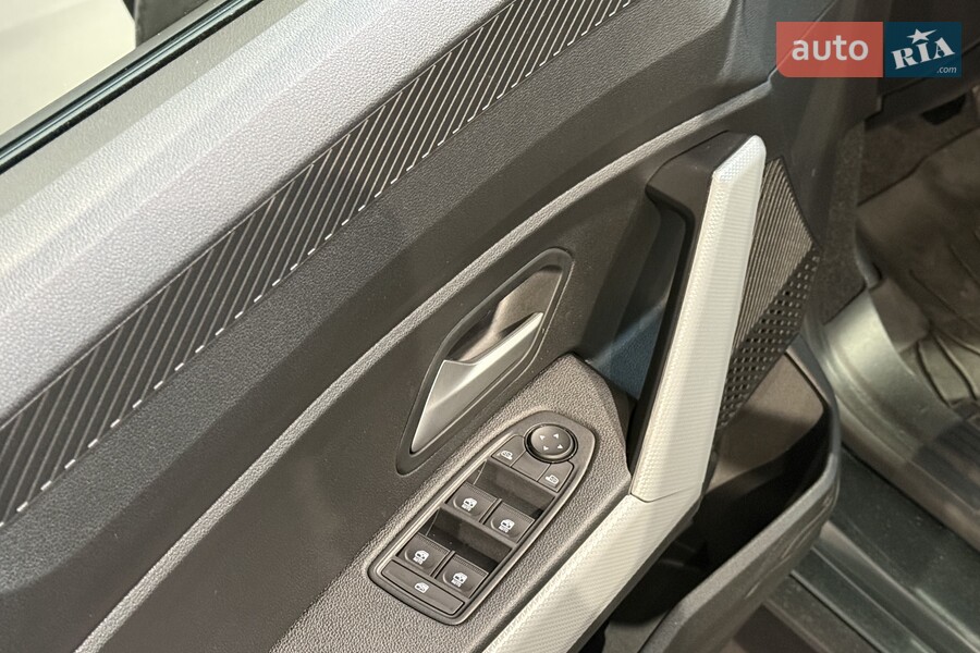 Renault Duster - фото 15