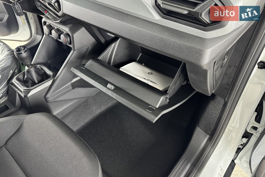 Renault Duster - фото 18