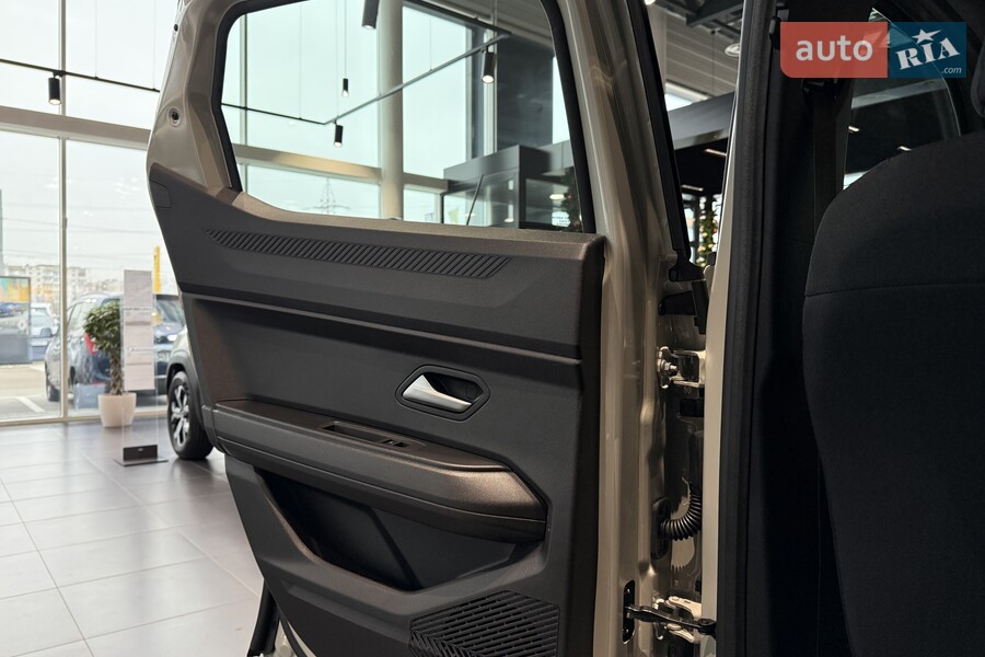 Renault Duster - фото 24