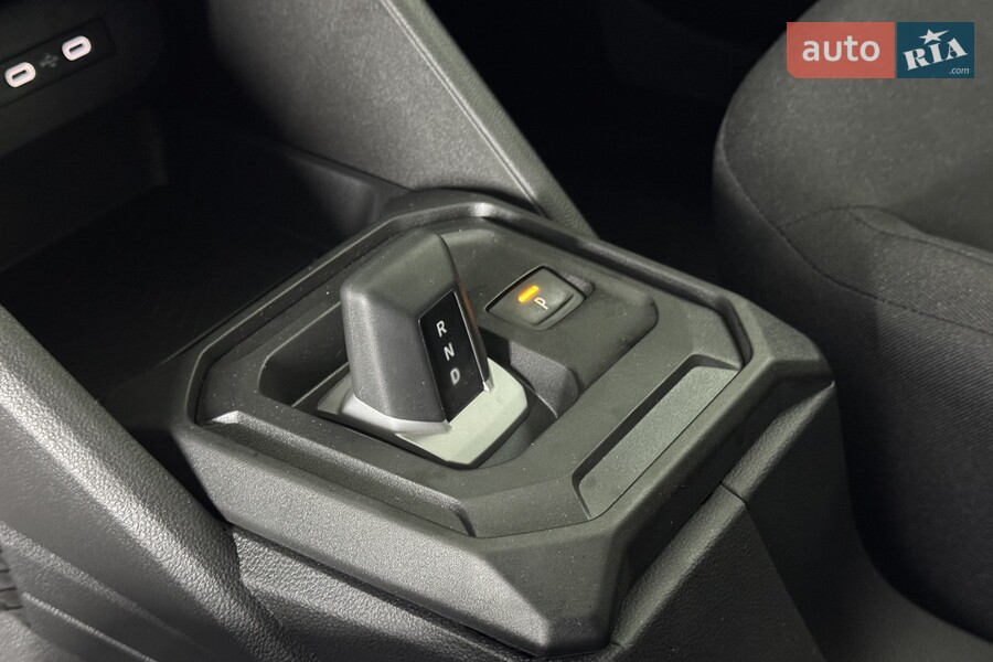 Renault Duster - фото 8