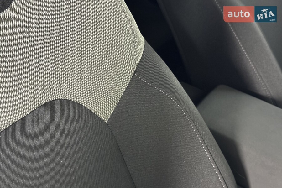 Renault Duster - фото 20