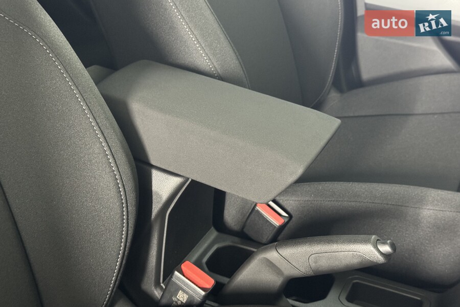 Renault Duster - фото 8