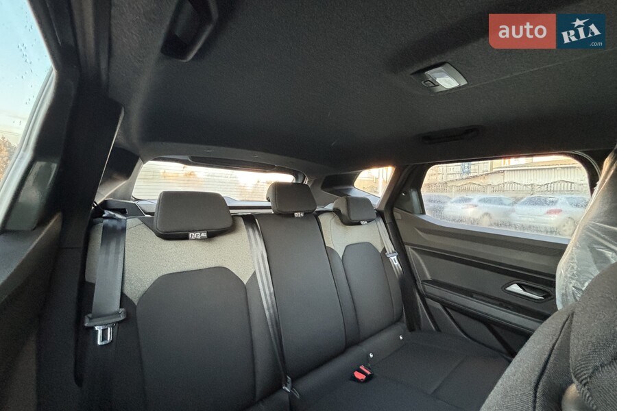 Renault Duster - фото 12