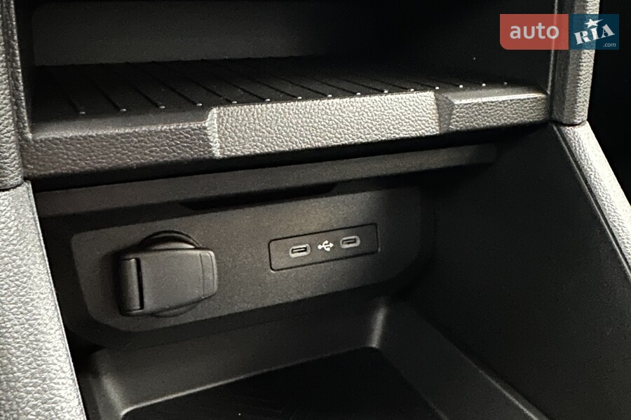 Renault Duster - фото 17